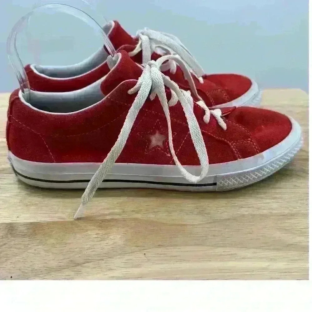 Converse All Star One Star Red & White Suede Low Top Lace-Up Sneakers Juniors 6